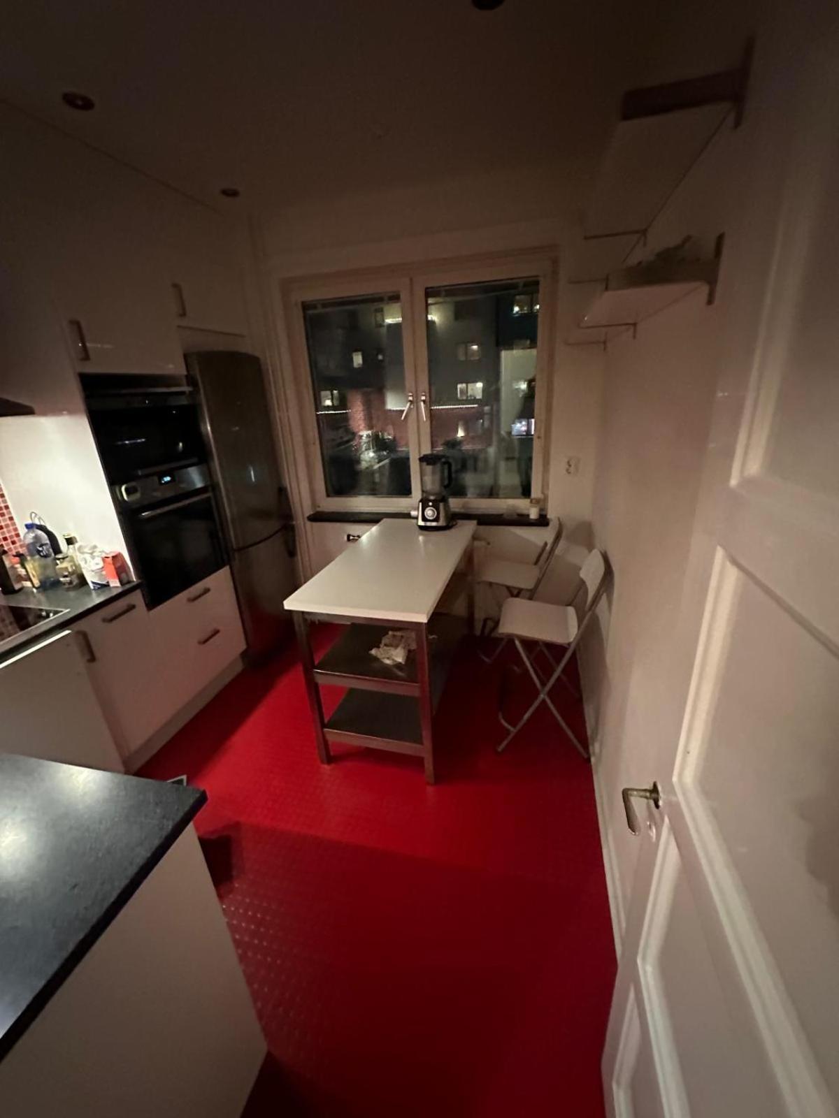 Modern Central Gothenburg Apartment With Balconies And Full Kitchen For Up To 5 Guests Dış mekan fotoğraf